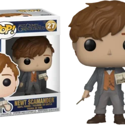 FUNKO Pop! Movies: Fantastic Beasts 2 The Crimes Of Grindelwald - Newt Scamander W- Postcard (Exclusive)