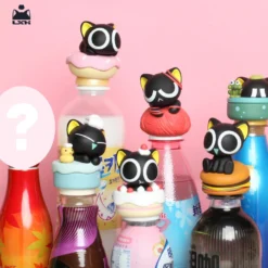 52TOYS: LUOXIAOHEI Lie On Cap 1st Series (8+1)