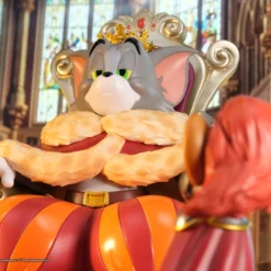 Beast Kingdom: Soap Studio - Tom And Jerry - Royal Court Tom Figure