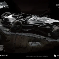 Beast Kingdom: MC-016 Justice League Master Craft Batmobile