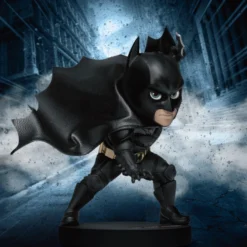 Beast Kingdom: MEA-017 The Dark Knight Trilogy Batman Batarang Ver.